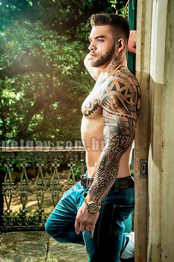 acompanhantes-masculinos-