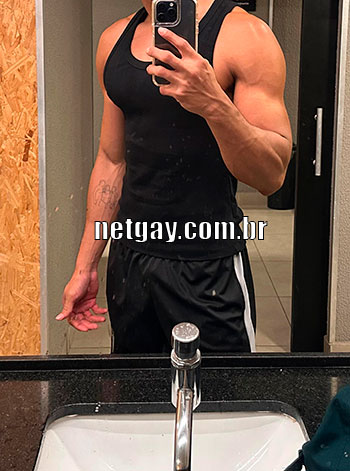 Acompanhante Masculino e Garoto de Programa Cesar - NETGAY